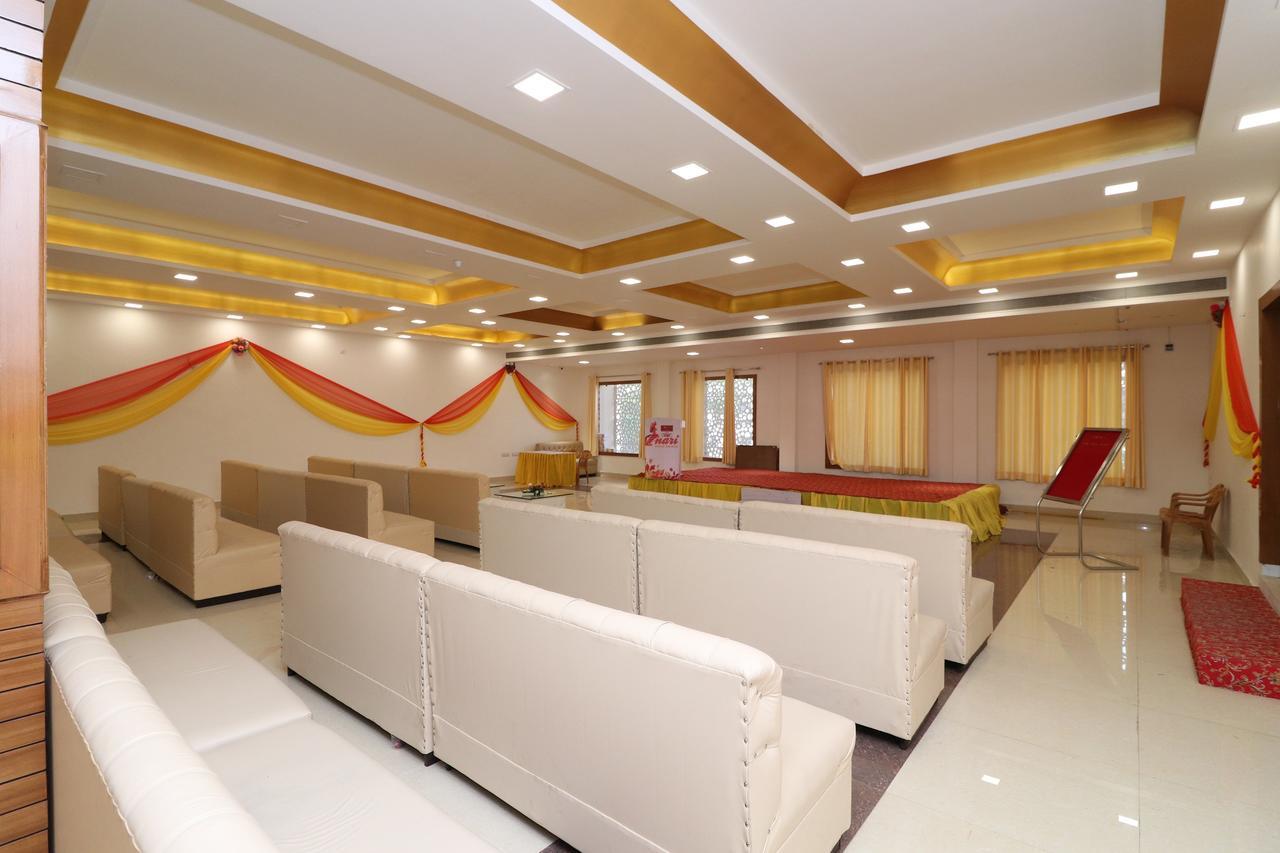 Oyo 13406 Hotel Golden Leaf Bareilly Exterior foto